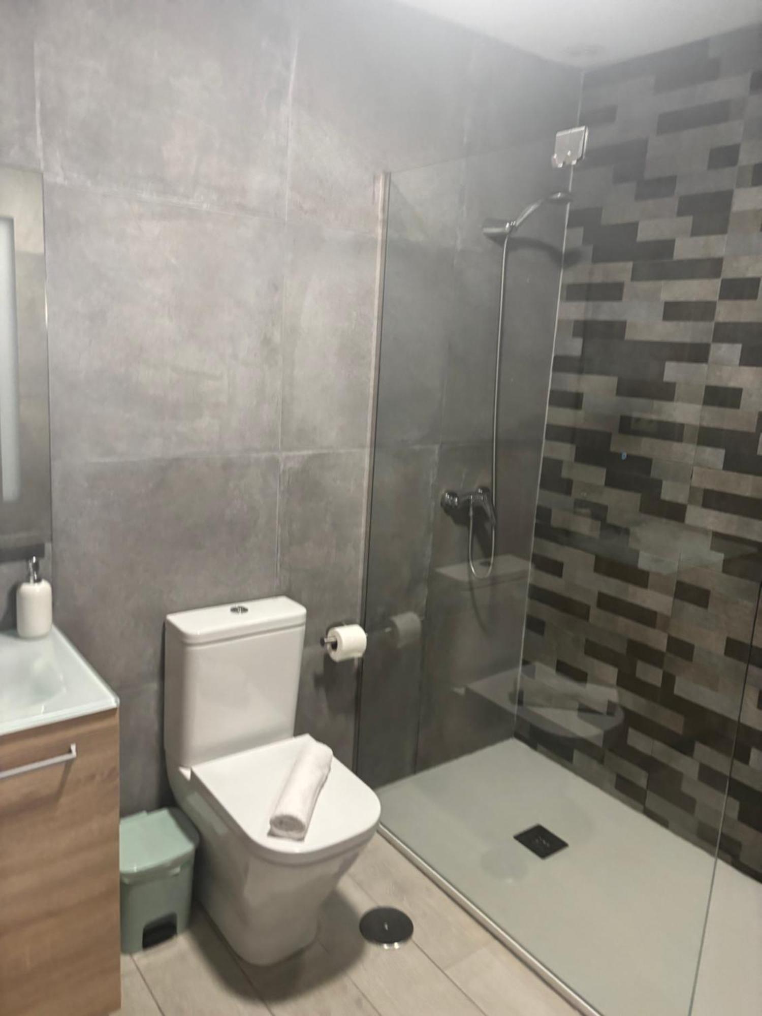 Apartament Piso Estupendo A 3 Min De La Estacion De Tren Ave Y Bus Malaga Zewnętrze zdjęcie