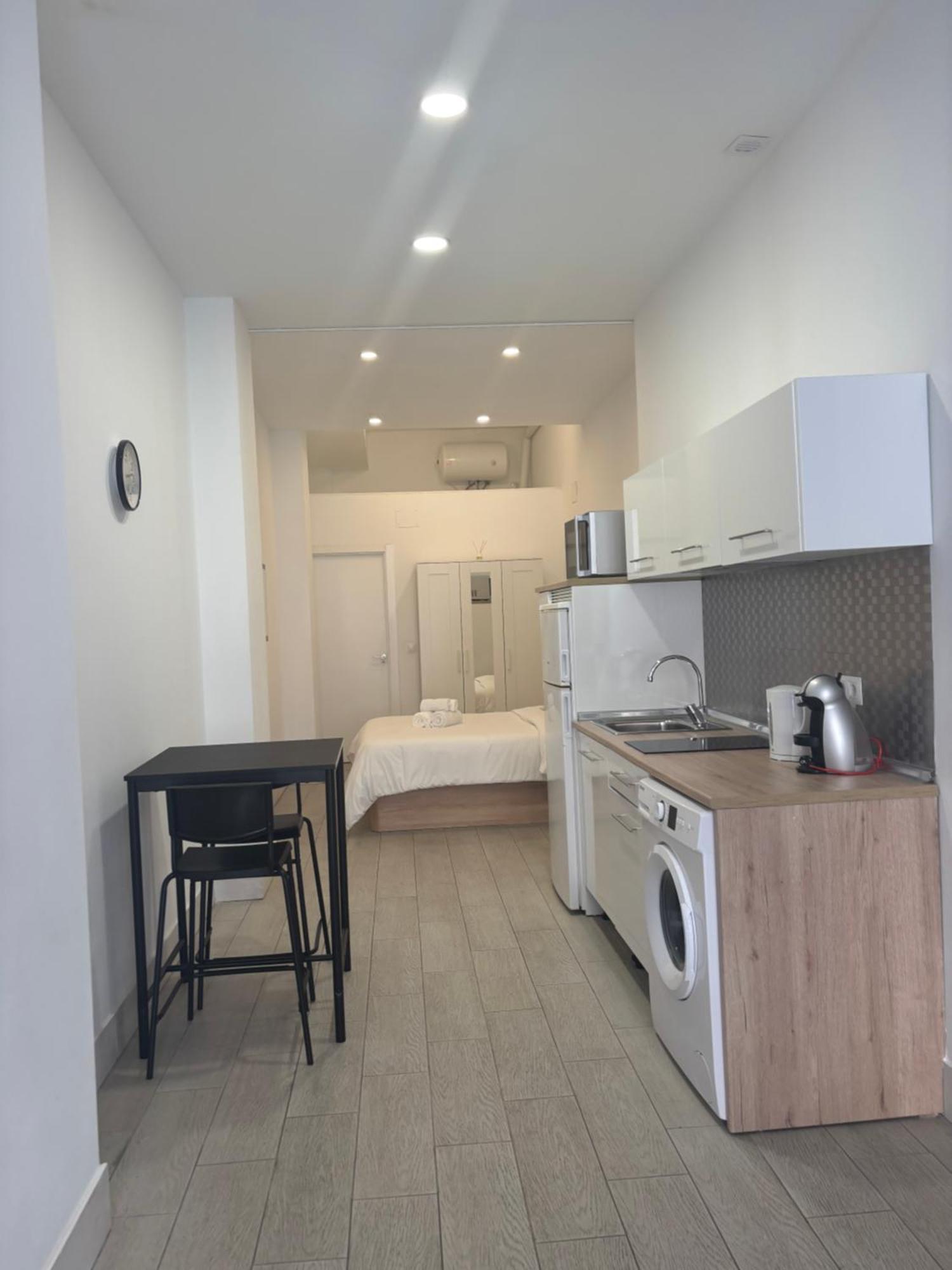 Apartament Piso Estupendo A 3 Min De La Estacion De Tren Ave Y Bus Malaga Zewnętrze zdjęcie